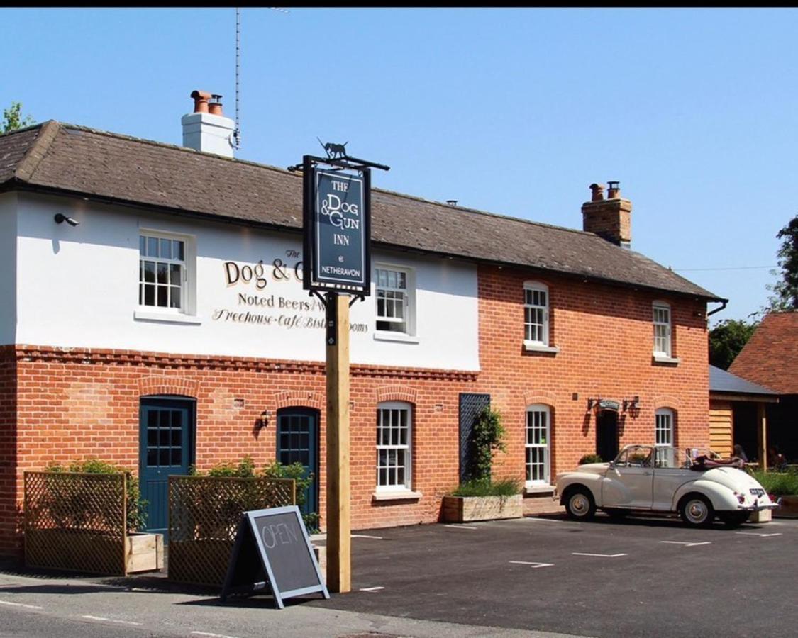 The Dog & Gun Inn Netheravon Bagian luar foto